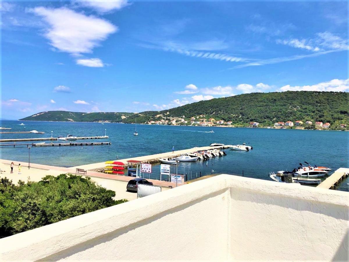Apartments With Boat Mooring Marija スペタルスカ・ドラガ エクステリア 写真